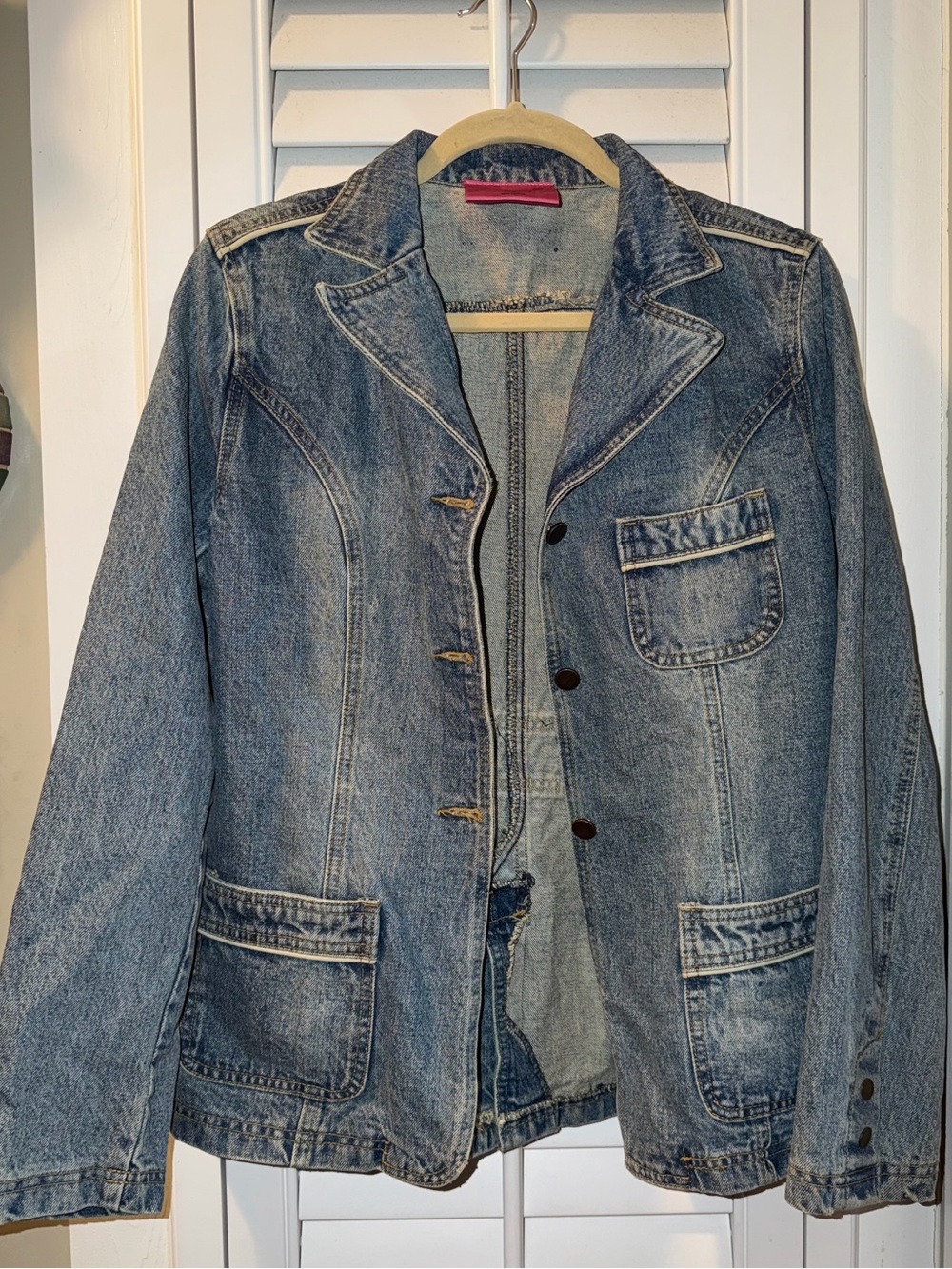 Carol's Denims Light Wash Jean Jacket size medium